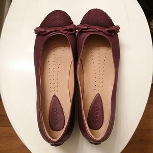 Ecco flats